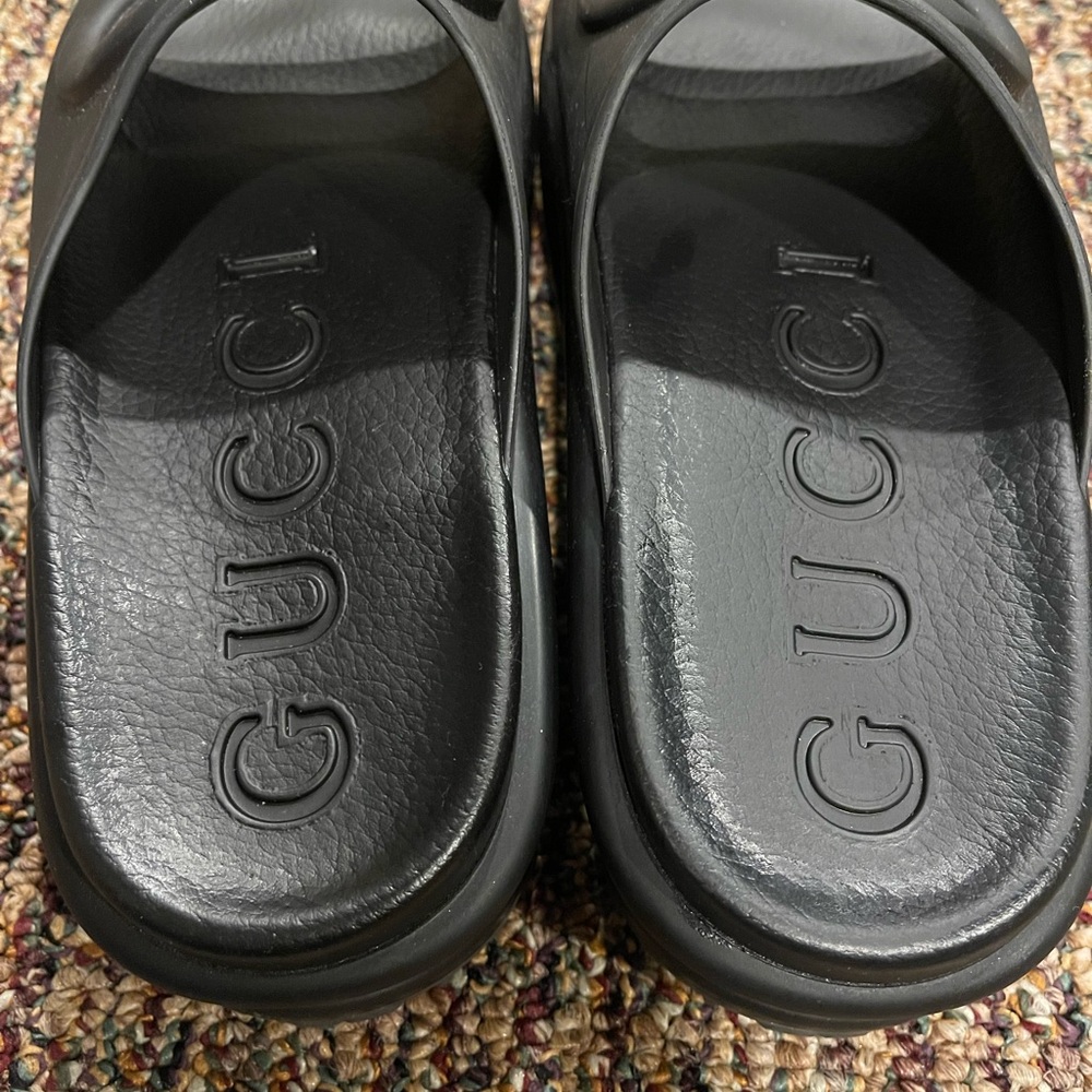 Gucci Black Slide Sandals - Picture 6 of 7